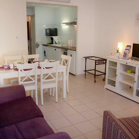 La Terrasse De Jules アパート *